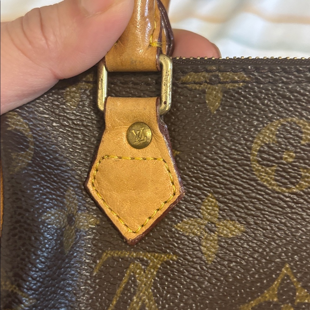 Louis Vuitton Mini HL - Picture 4 of 12